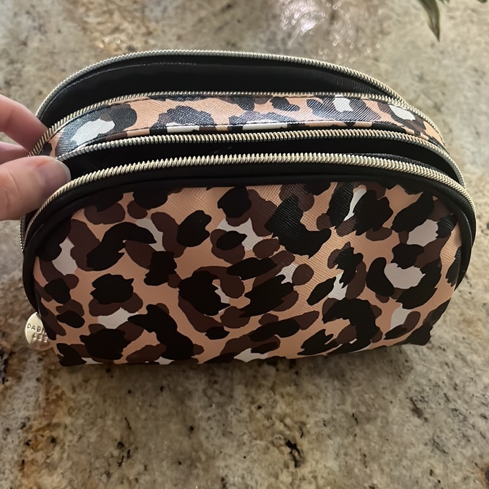 Cheetah cosmetic bag